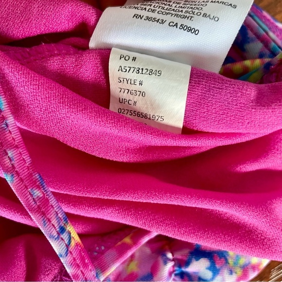 Speedo girls swimsuit one piece pink purple size small - Picture 8 of 11